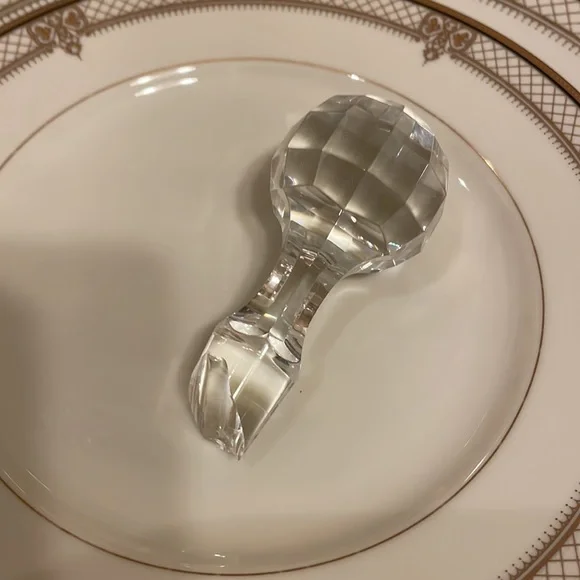 Baccarat ‘Nancy’ Crystal Decanter - Picture 4 of 5